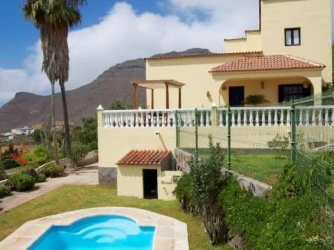 Holiday Home Villa La Serenidad Arona